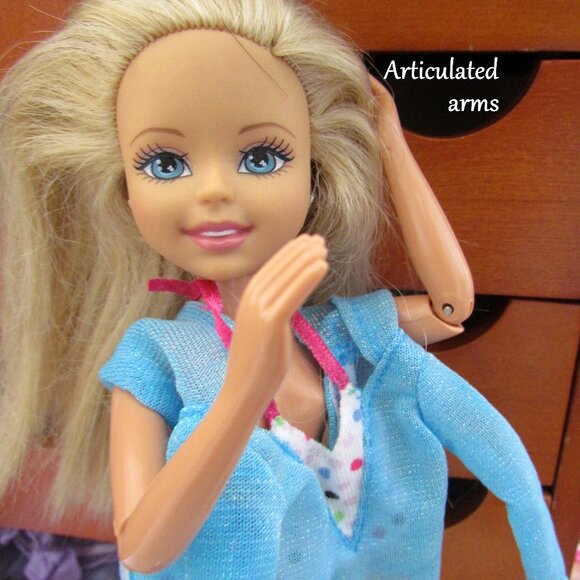 WEE 3 FRIENDS DOLLS w RAINCOATS BOOTS & CUTE CLOTHES 23 ITEMS 10" BARBIE VINTAGE - Picture 7 of 14